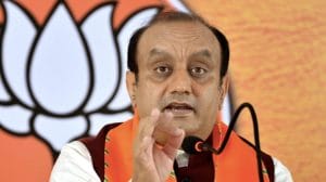 बीजेपी ने नेहरू परिवार की तुलना बाबर वंश से की, सुधांशु त्रिवेदी ने कहा- मुगल साम्राज्य की तरह इतिहास के पन्नों में दफन हो जाएगी पार्टी