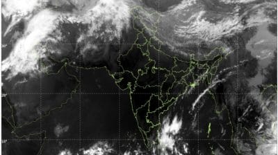 उत्तर भारत में शीतलहर-कोहरे का डबल अटैक, दक्षिण में बारिश, IMD ने अगले 72 घंटों का अलर्ट जारी किया