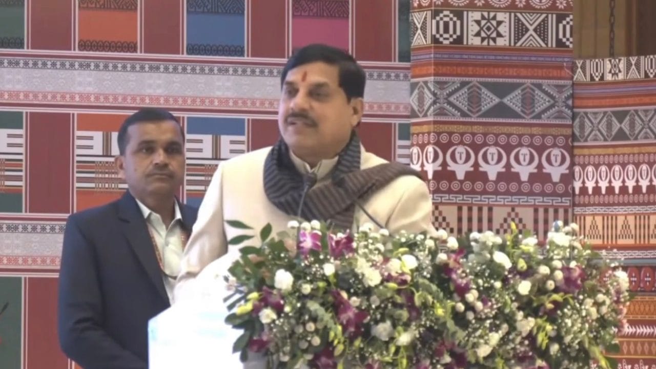 सीएम डॉ. मोहन यादव की गुवाहाटी में राष्ट्रीय वस्त्र मंत्रियों का सम्मेलन में सहभागिता, असम के साथ वन्यजीव आदान-प्रदान और ईको-टूरिज्म पर भी होगी चर्चा